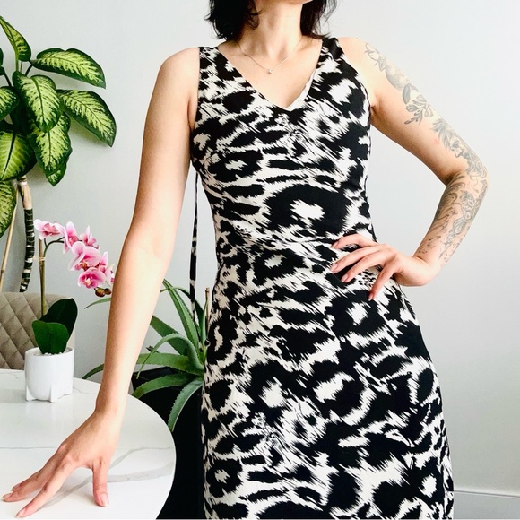 Black and White Animal Print in Soft Silky Fabric - Picture 2 of 8